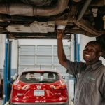 Understanding the Integration of Apple CarPlay and Android Auto in Navigation Systems